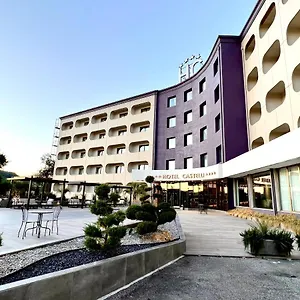 4* Hotel & Castelli