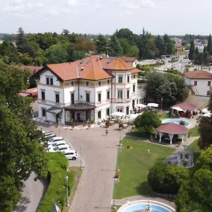 4* Hotel Stucky